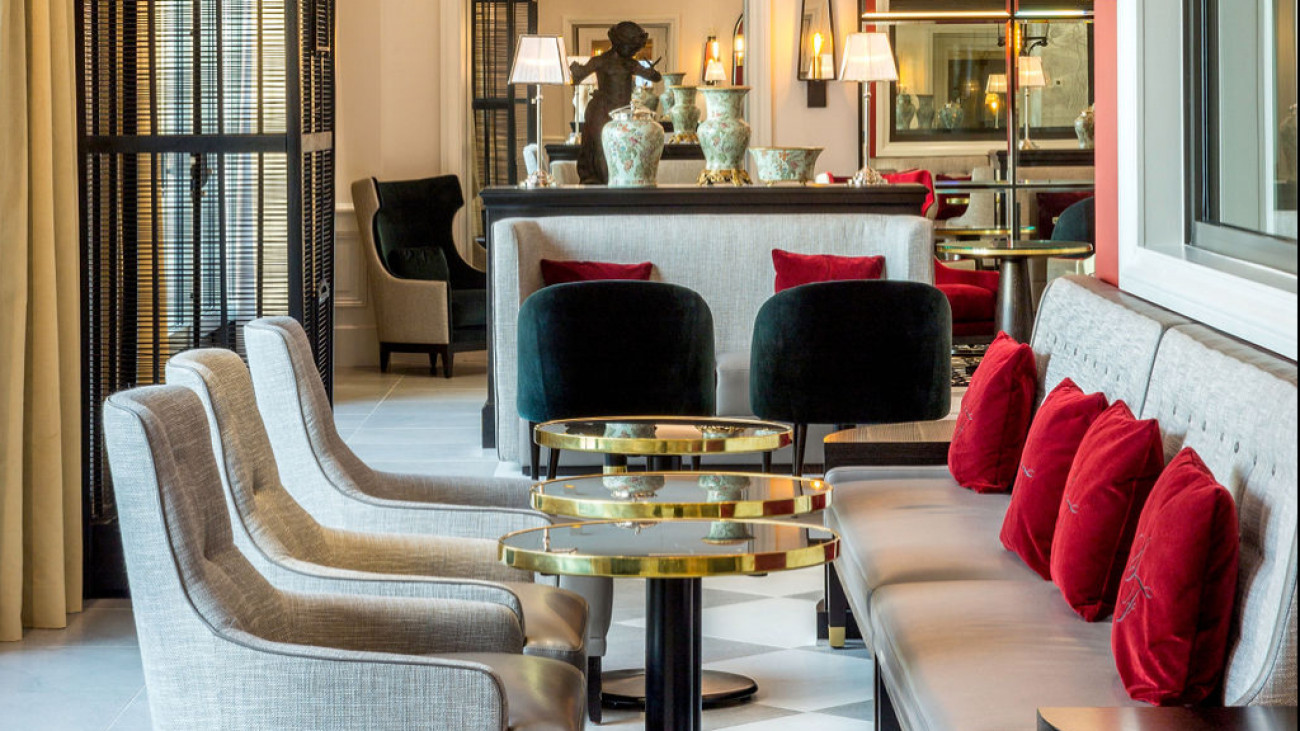 Hôtel Les Sept Fontaines Tournus - La salle de restauration.jpg