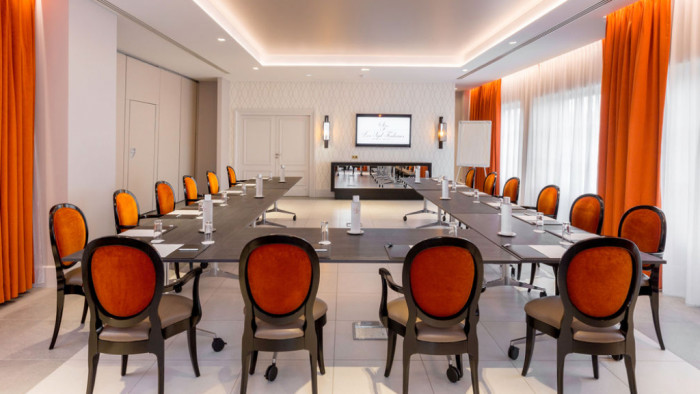 Hôtel Les 7 Fontaines Tournus