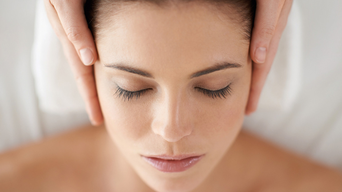 CINQ MONDES Massage Visage (1) HD2.jpg